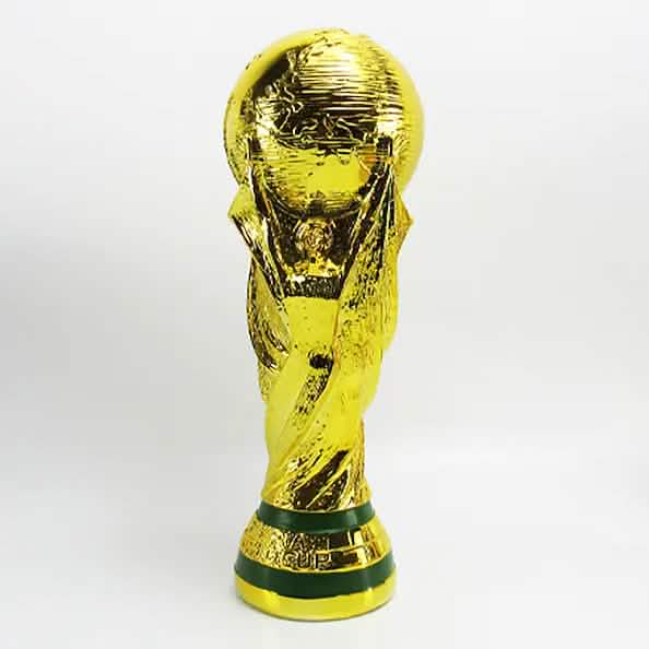 2022 FIFAワールドカップトロフィー